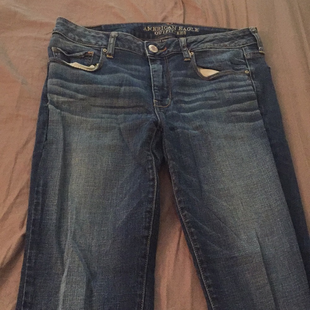 American Eagle barely worn jeans!